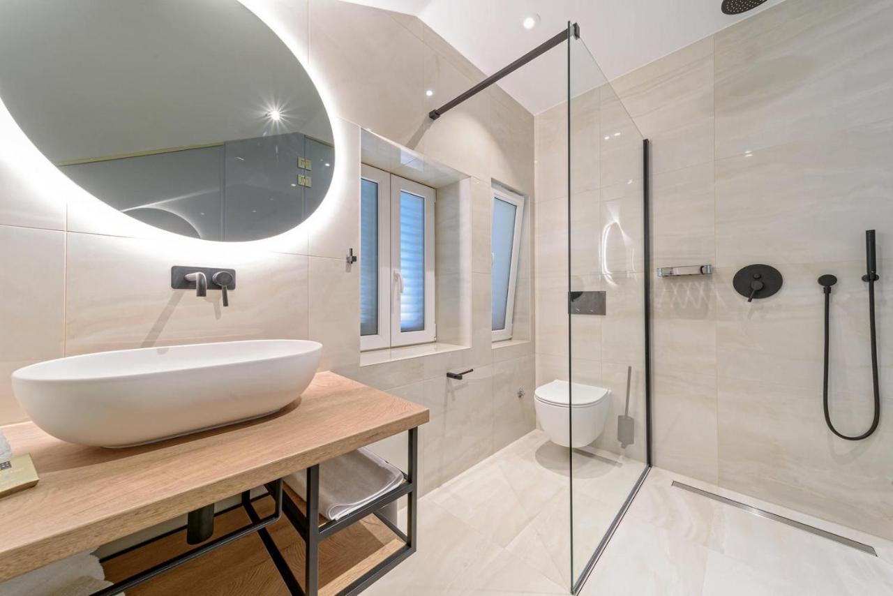 Lumiere Luxury Rooms Spalato Esterno foto