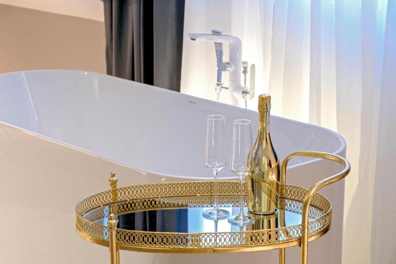 Lumiere Luxury Rooms Spalato Esterno foto