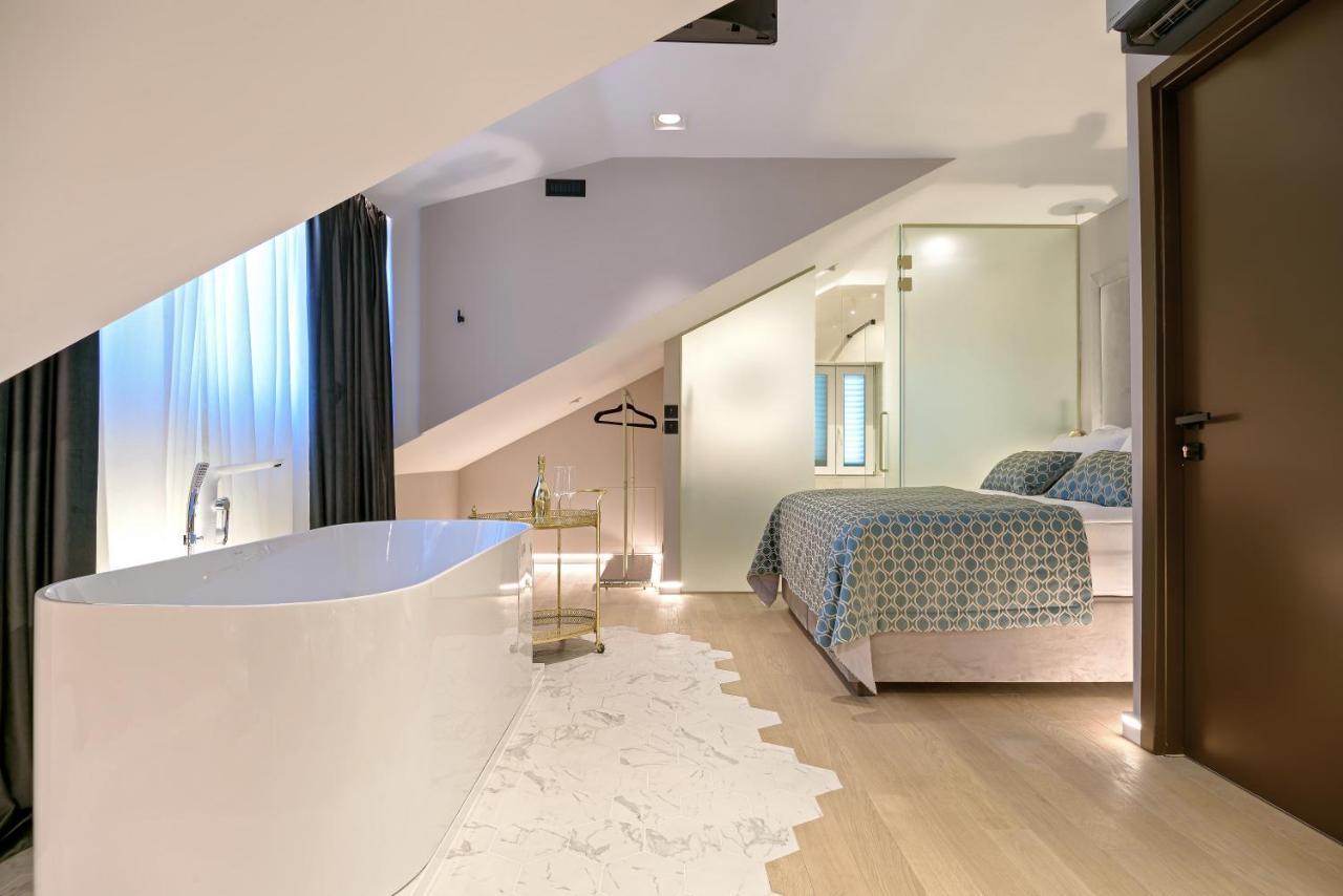 Lumiere Luxury Rooms Spalato Esterno foto